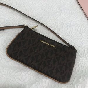 NEW Micheal Kors purse